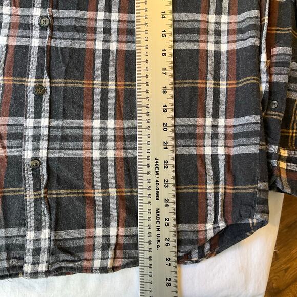 St. John's Bay Men Shirt size XL Long Sleeve Button Down Cotton Plaid Gray & Red - Picture 3 of 7